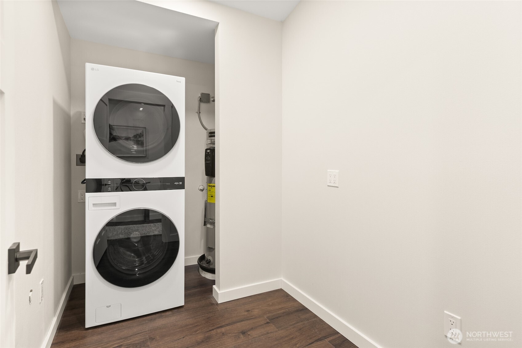 11828 Cove Road Southwest Vashon, WA 98070 - Photo 22 of 37