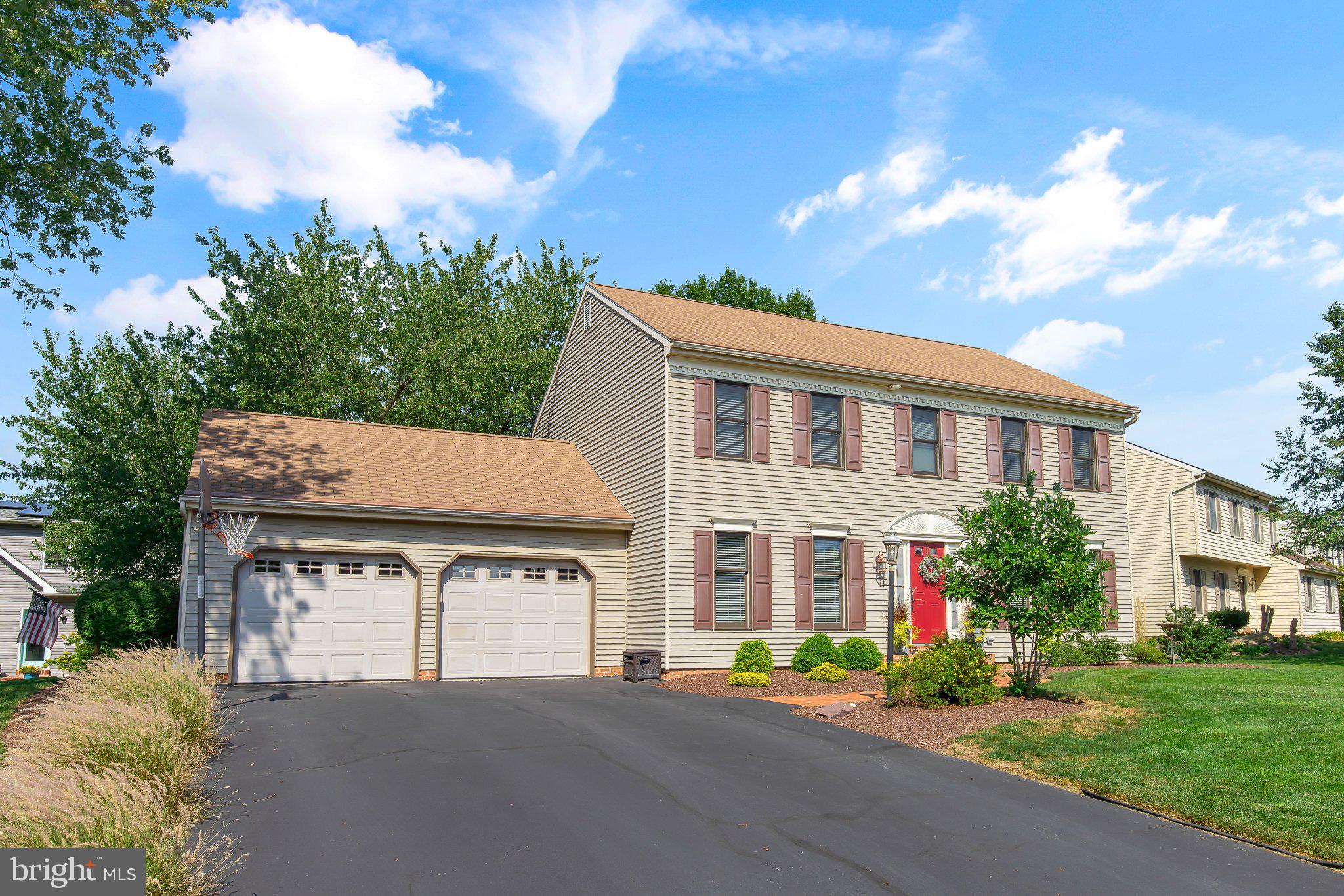 991 Mill Mar Road Lancaster, PA 17601 - Photo 2 of 37 Gallery Image 2