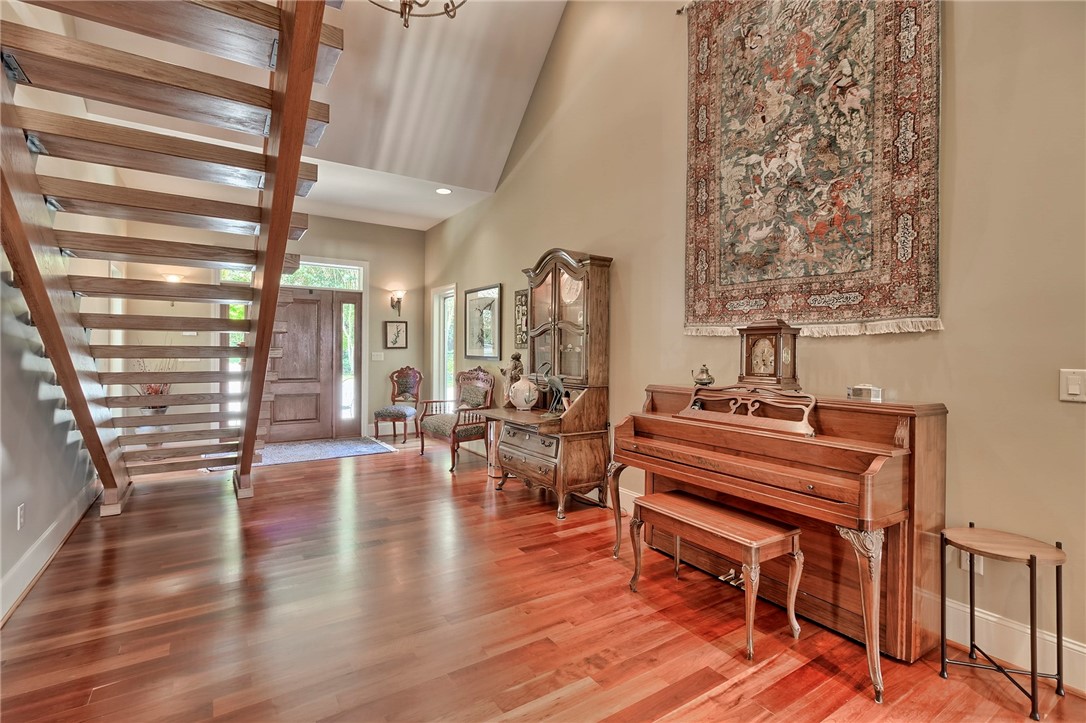 118 Luther Land Road Seneca, SC 29672 - Photo 3 of 50 Cherry Hardwood Floors