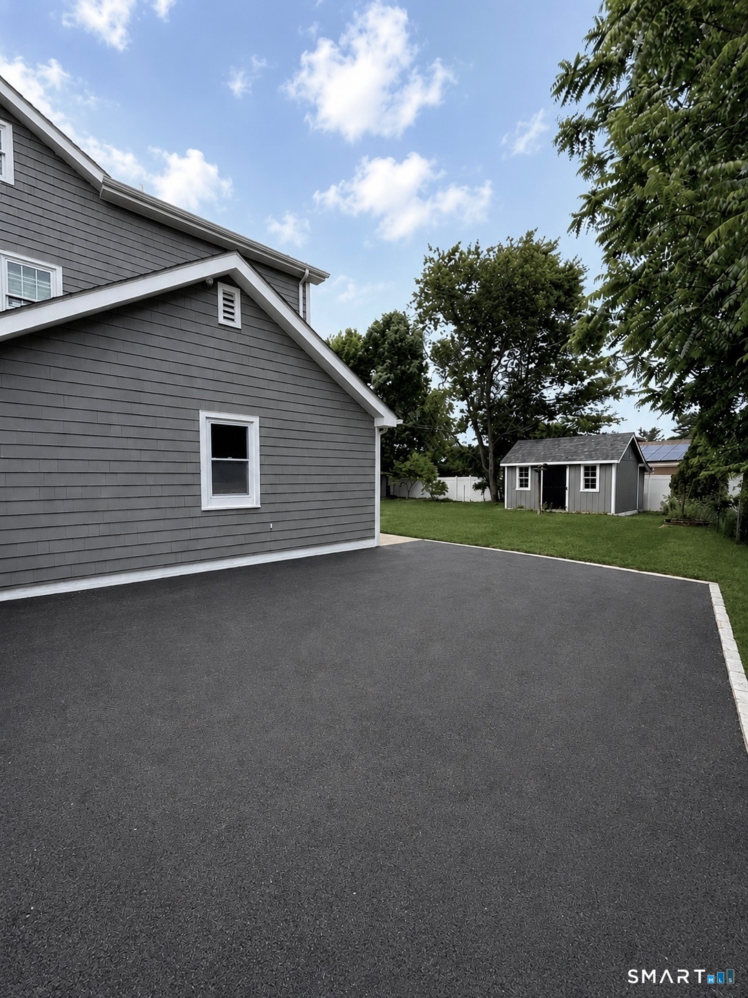 560 Old Town Road Trumbull, CT 06611 - Photo 22 of 25