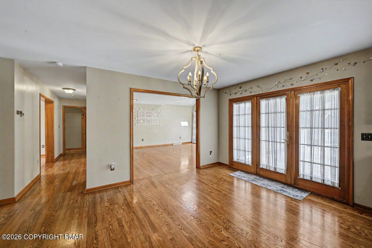 2134 Fox Run Road Stroudsburg, PA 18360 - Photo 36 of 110 2134 Fox Run photo 35