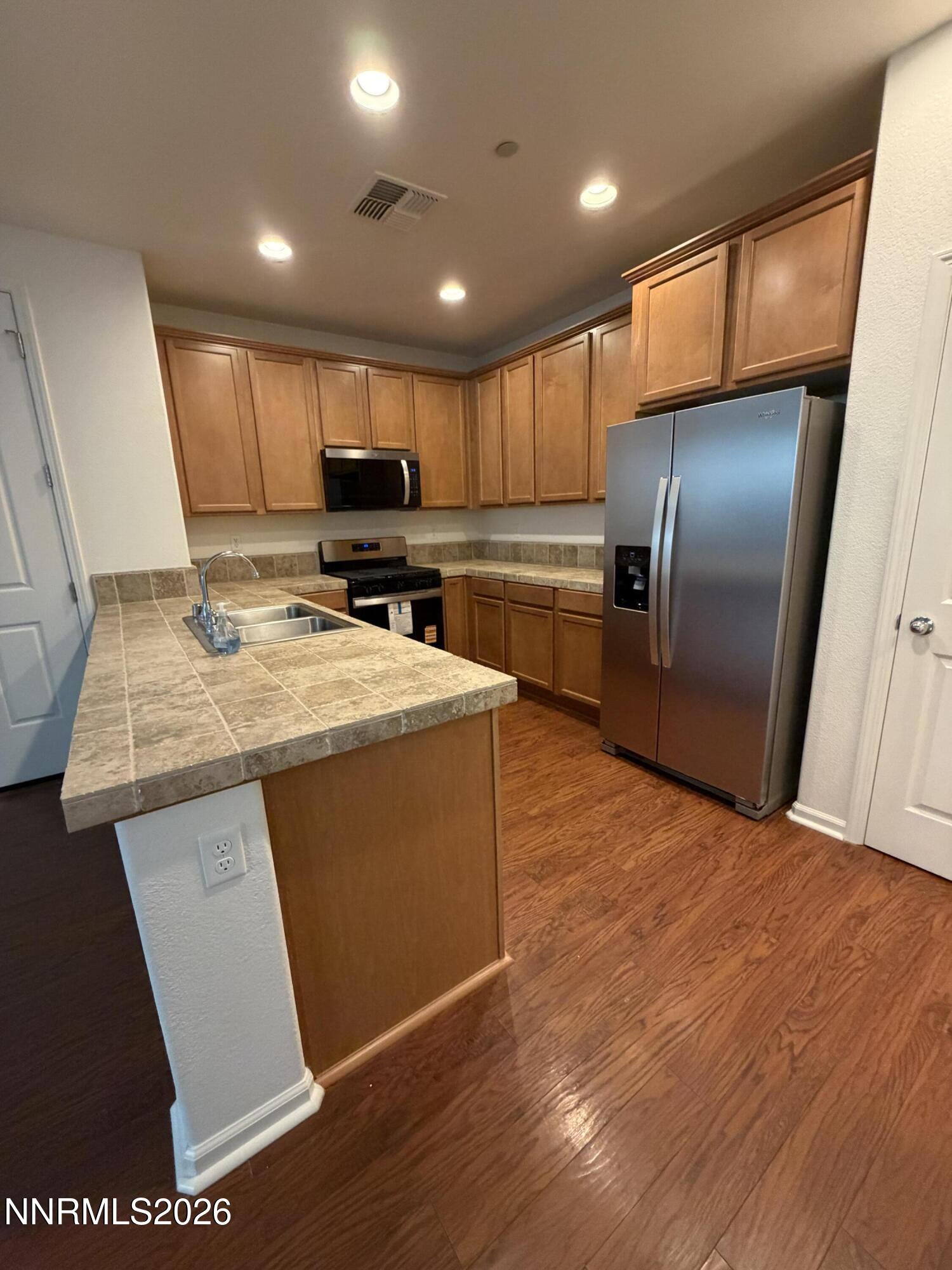 1892 Wind Ranch Road, Unit B Reno, NV 89521 - Photo 12 of 15 kitchen 3