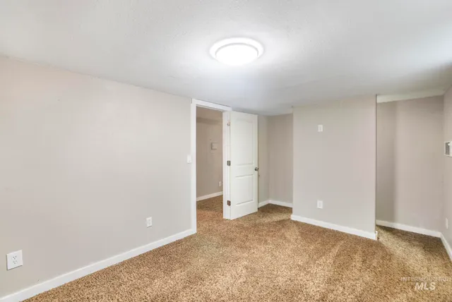 $500,000 | 513 West 2100th Street South, Oakley, ID 83346