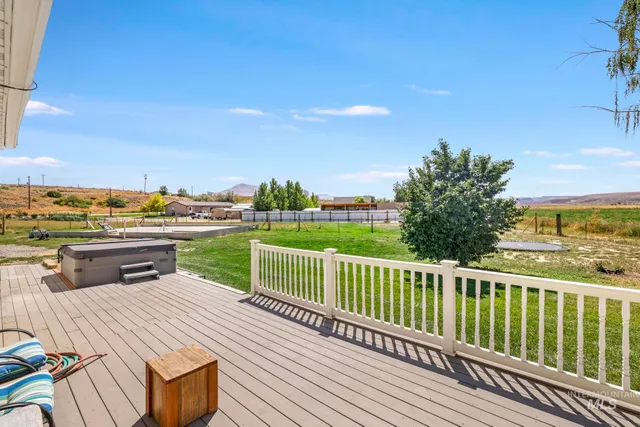 $500,000 | 513 West 2100th Street South, Oakley, ID 83346