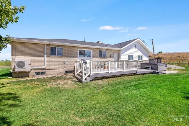 $500,000 | 513 West 2100th Street South, Oakley, ID 83346