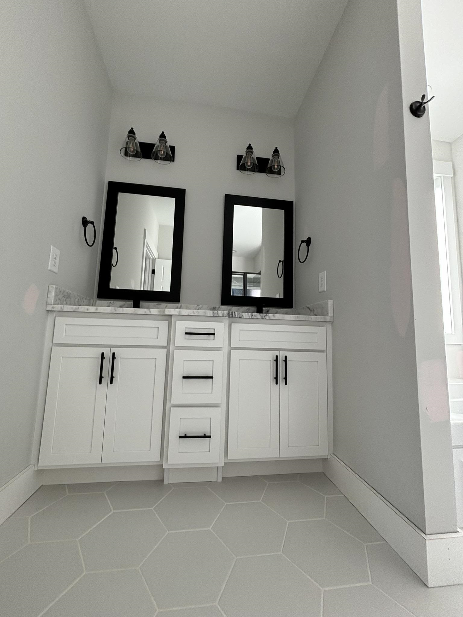 1145 Goodjoin Road Campobello, SC 29322 - Photo 23 of 36 Gallery Image 23