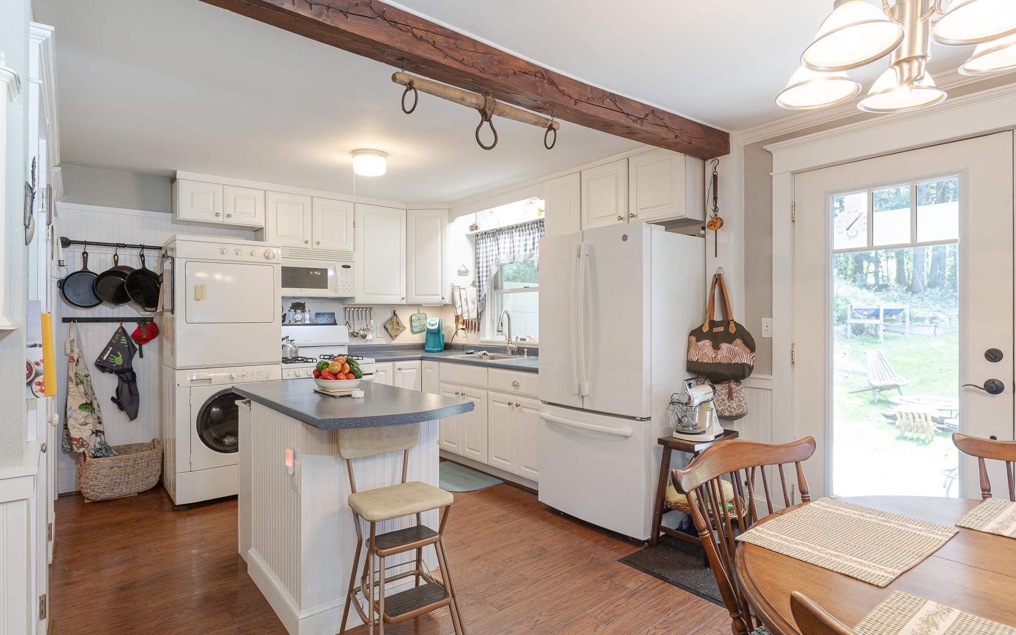 12 Perry Road Fitzwilliam, NH 03447 - Photo 8 of 32