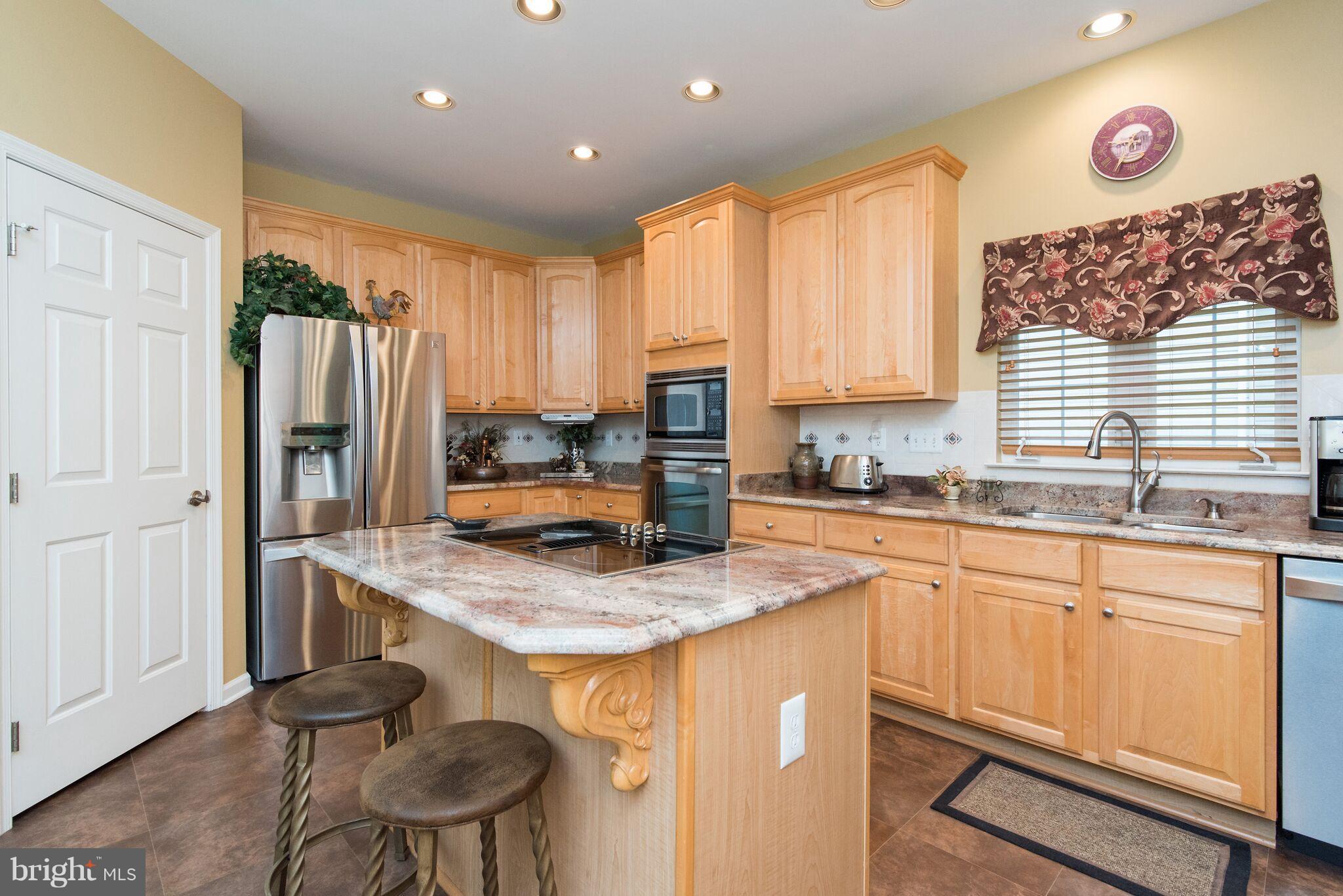 5961 Sandy Ridge Elkridge, MD 21075 - Photo 12 of 30 Plenty of Space for the Pickiest of Cooks