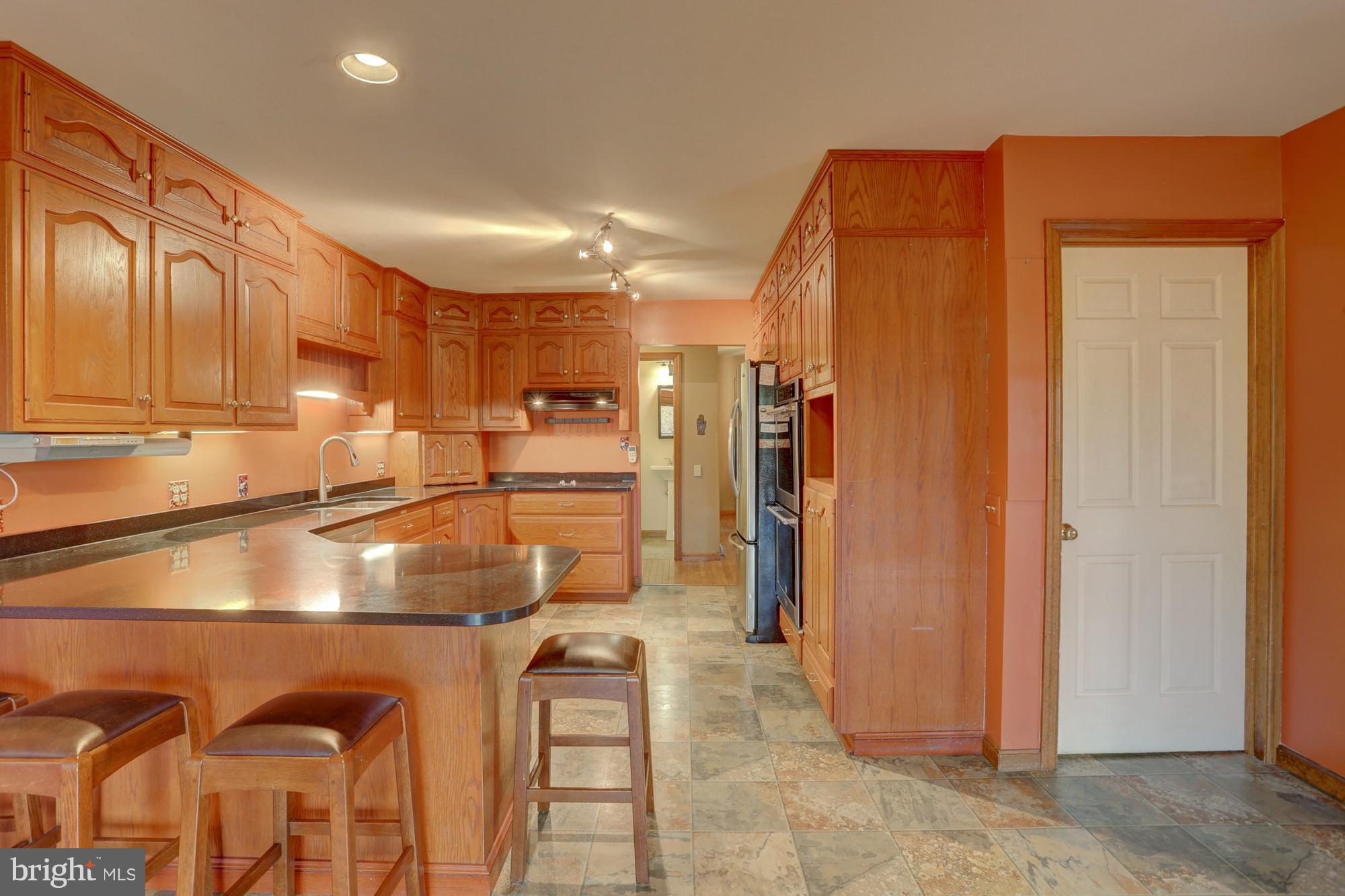 1041 Trail Road North Elizabethtown, PA 17022 - Photo 17 of 65 Gallery Image 17