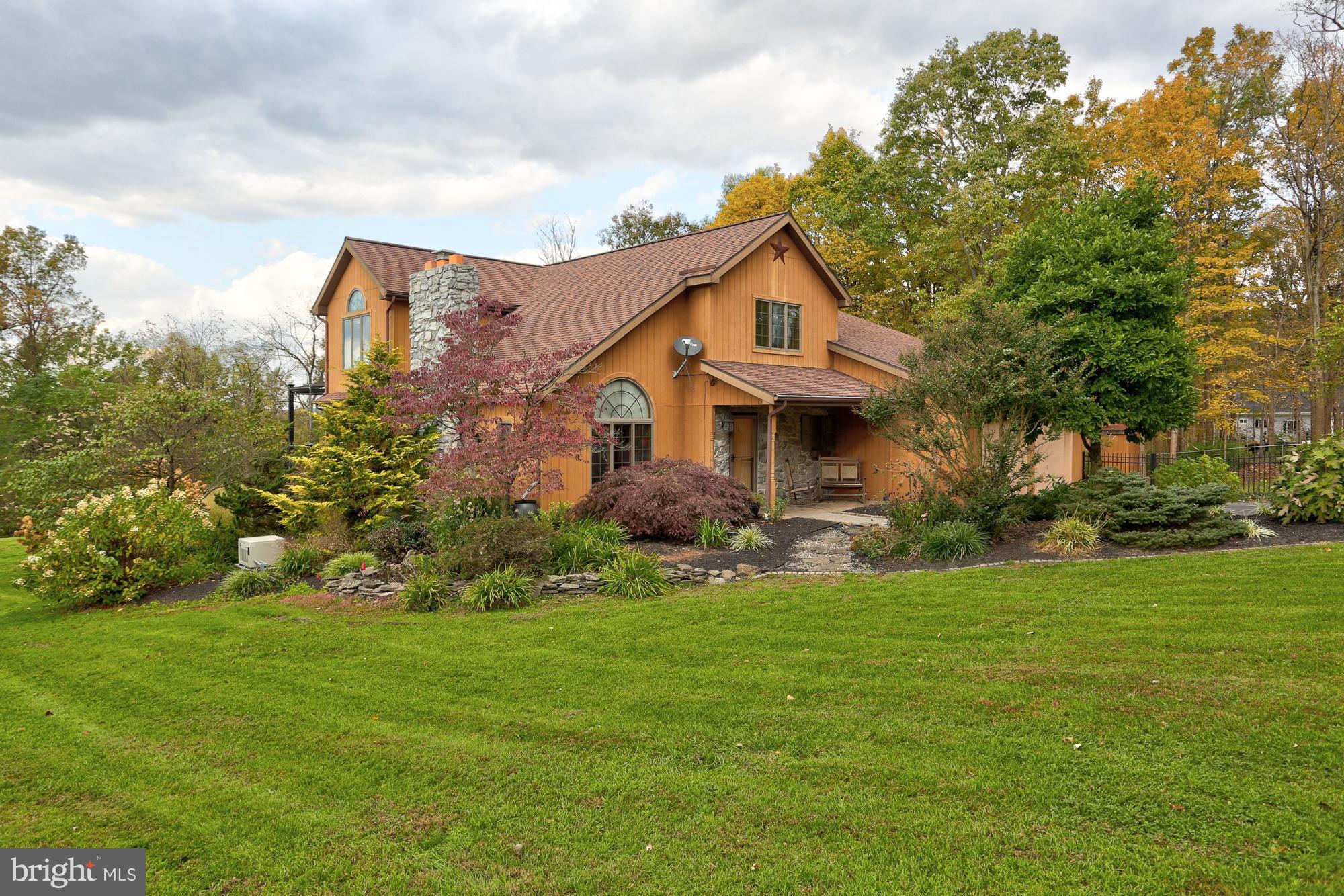 1041 Trail Road North Elizabethtown, PA 17022 - Photo 3 of 65 Gallery Image 3