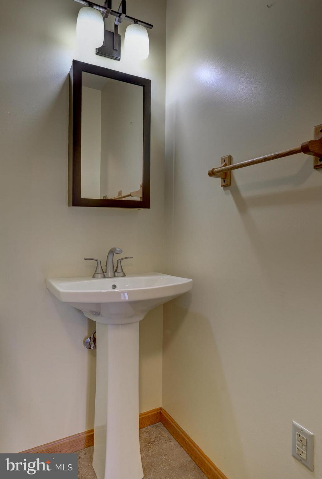 1041 Trail Road North Elizabethtown, PA 17022 - Photo 33 of 65 Gallery Image 33