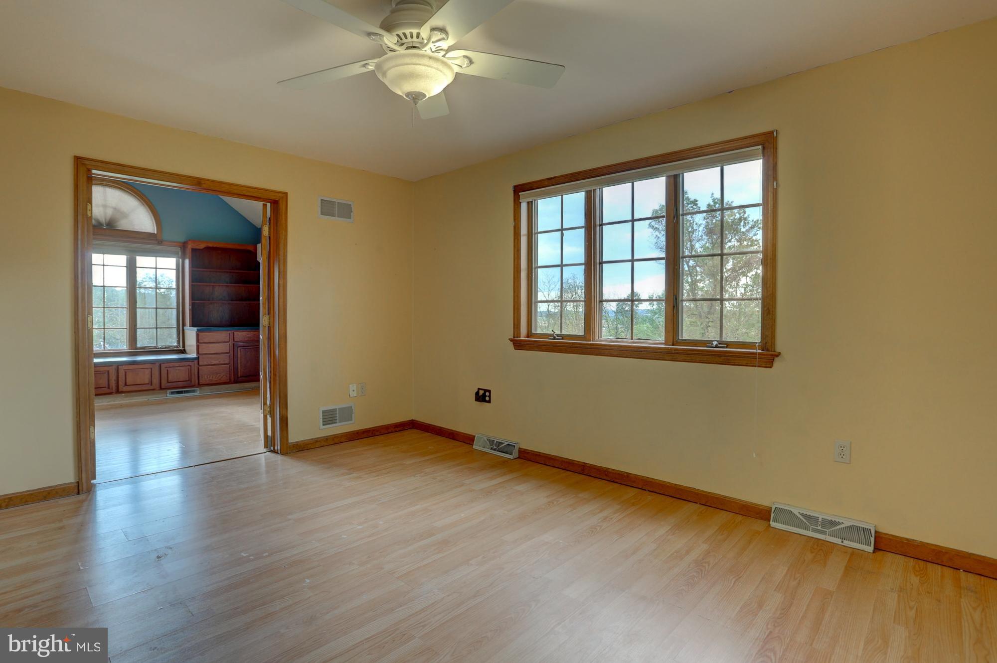 1041 Trail Road North Elizabethtown, PA 17022 - Photo 40 of 65 Gallery Image 40