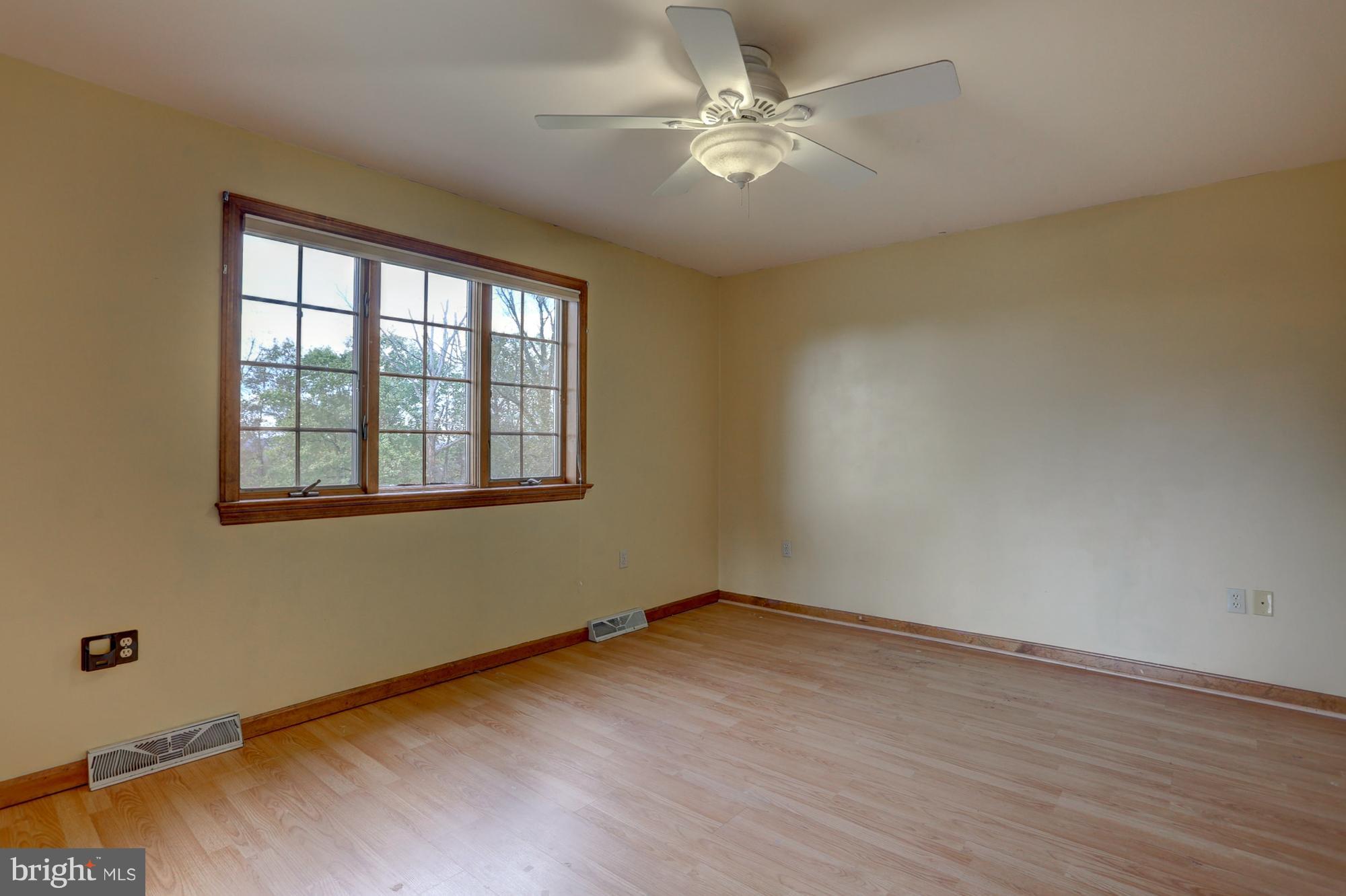 1041 Trail Road North Elizabethtown, PA 17022 - Photo 41 of 65 Gallery Image 41
