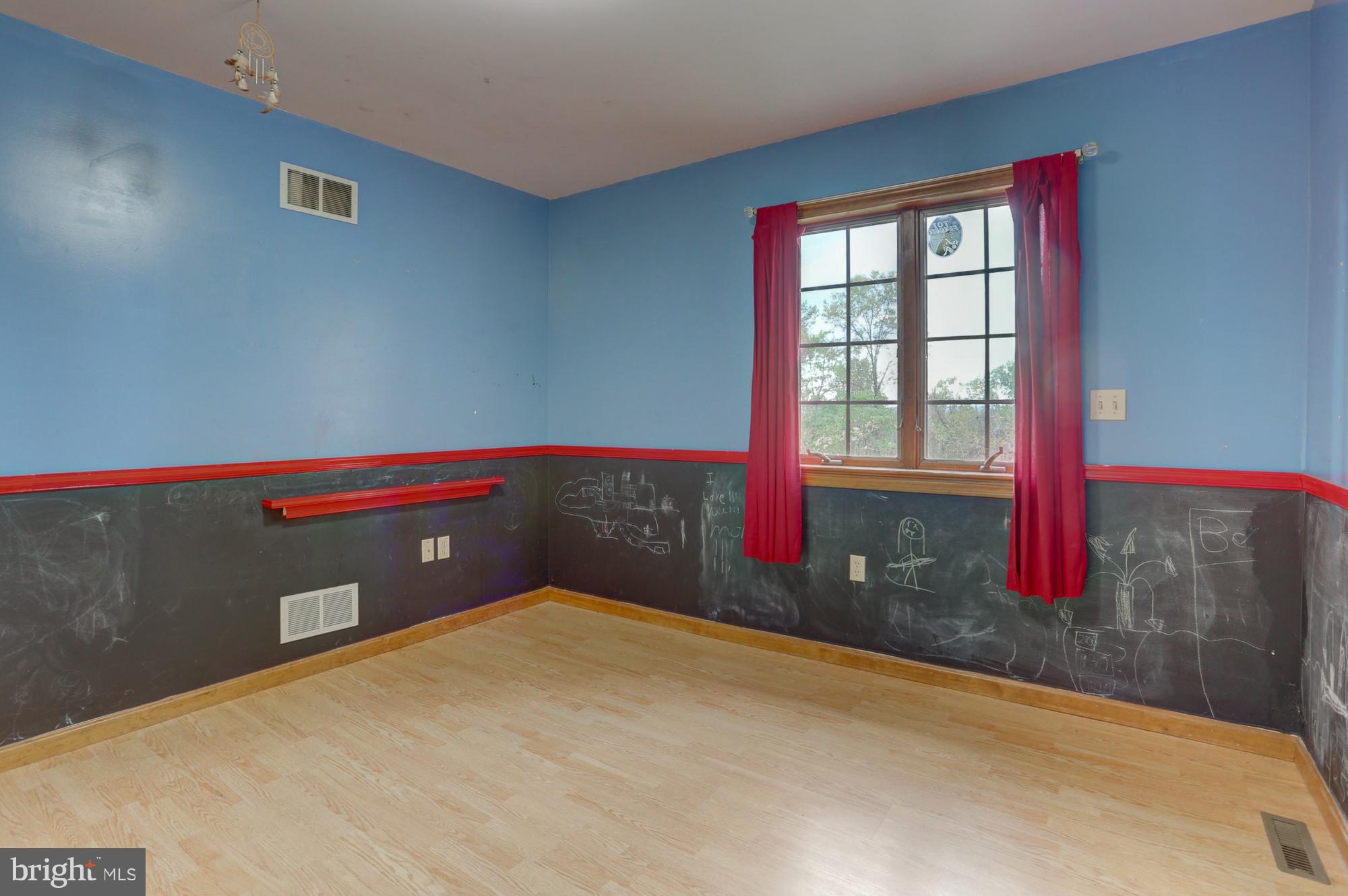 1041 Trail Road North Elizabethtown, PA 17022 - Photo 49 of 65 Gallery Image 49