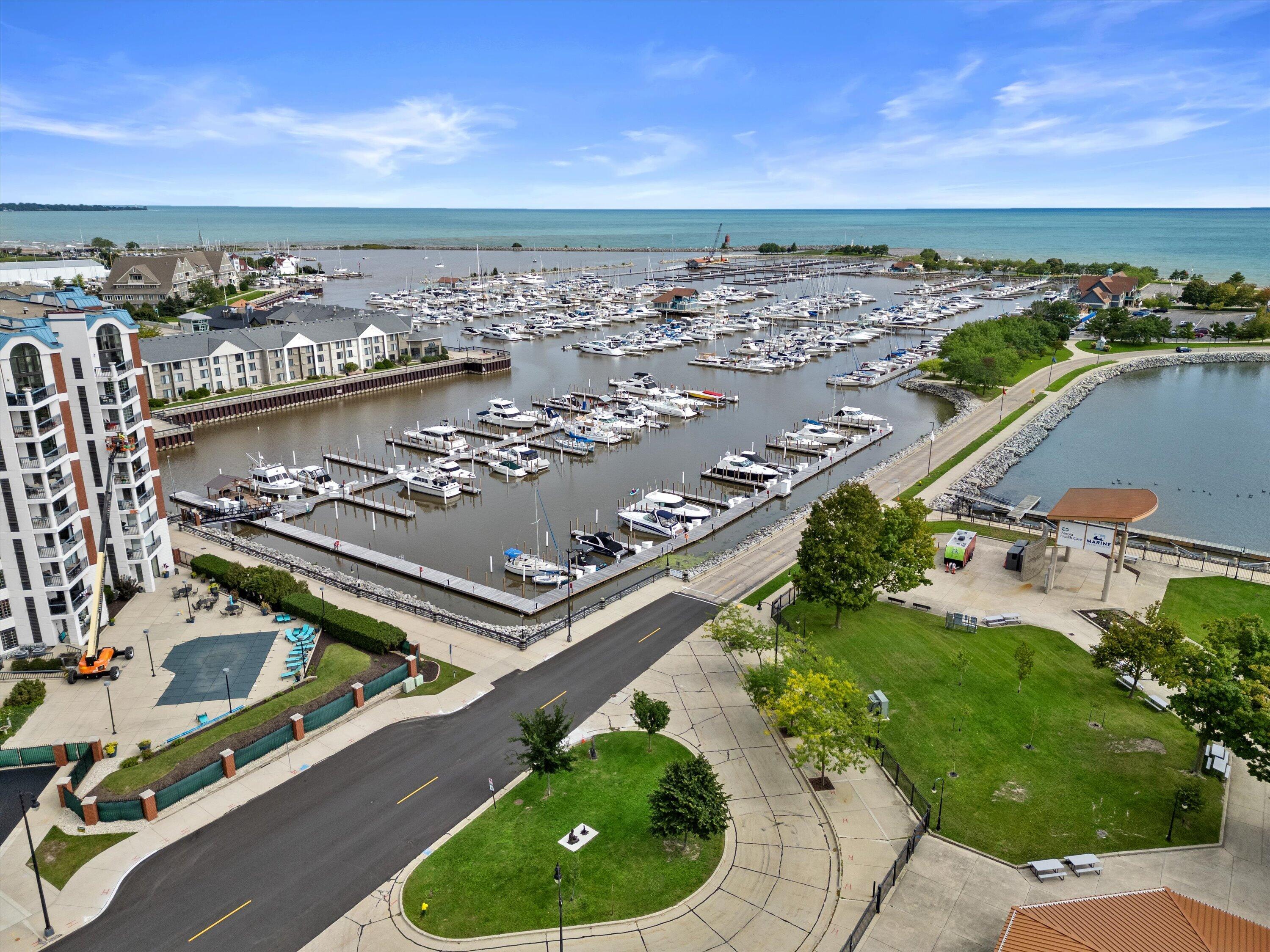 333 Lake Avenue, Unit 807 Racine, WI 53403 - Photo 53 of 57 23-DJI_0037