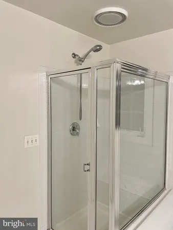 $3,500 | 9135 Silvershadow Court, Lorton, VA 22079