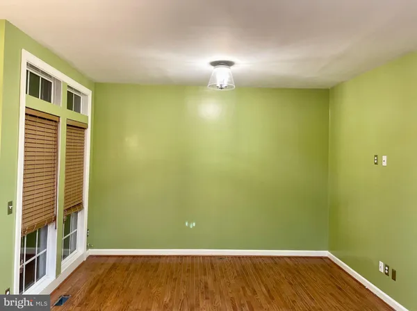 $3,500 | 9135 Silvershadow Court, Lorton, VA 22079