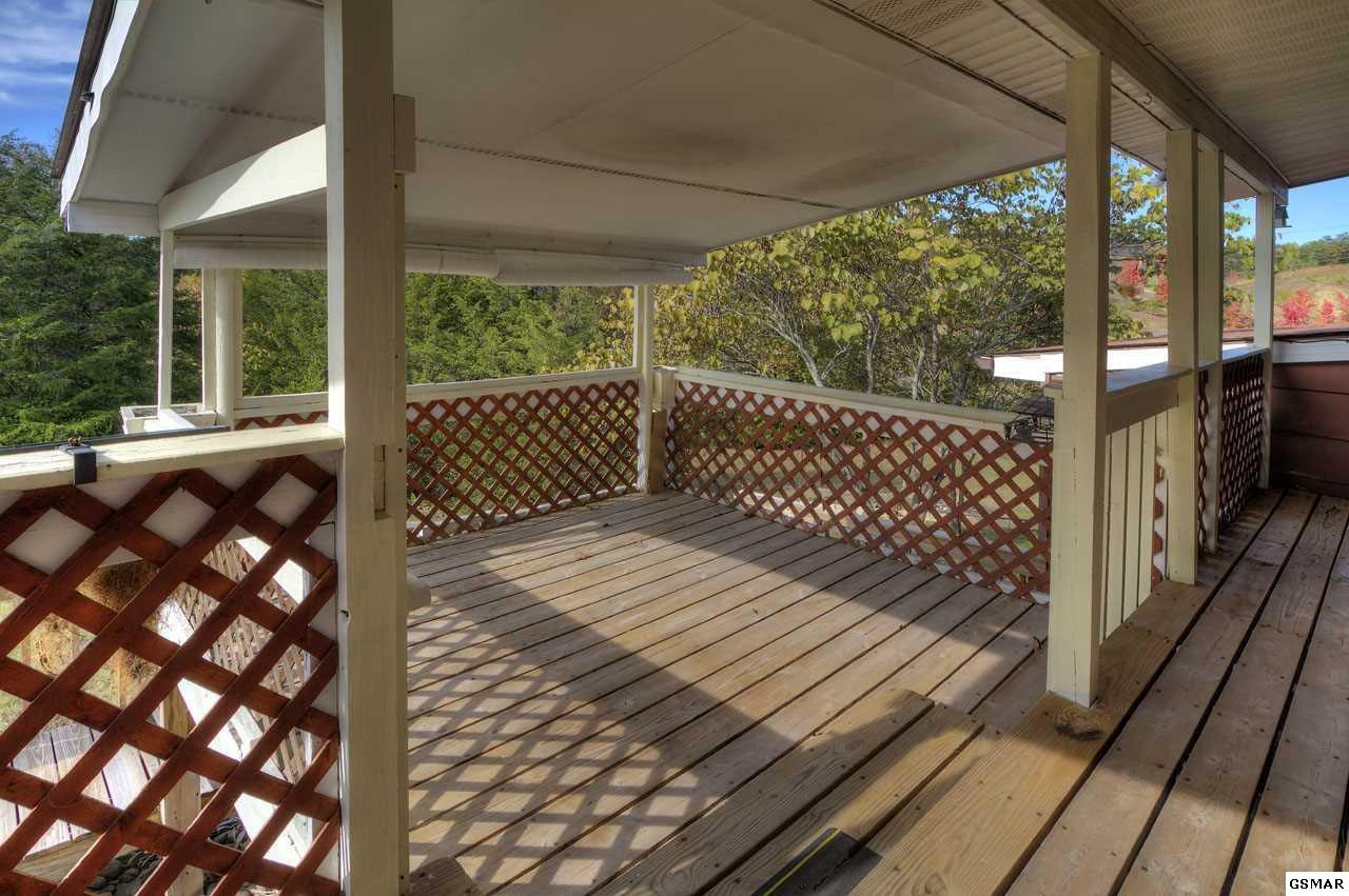 1505 Parrotts Chapel Road Sevierville, TN 37876 - Photo 6 of 36