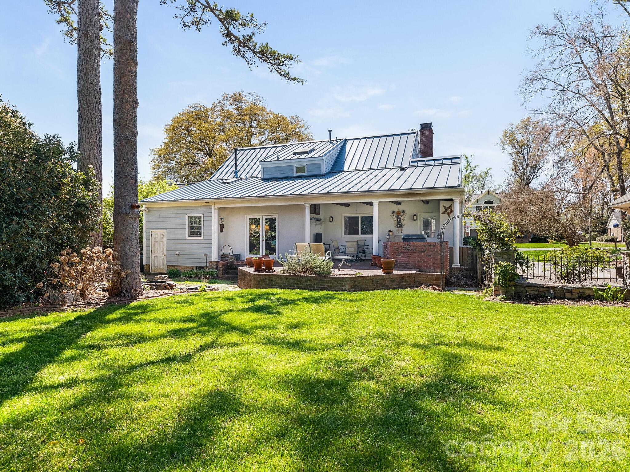 3021 Crosby Road Charlotte, NC 28211 - Photo 33 of 35 Gallery Image 33