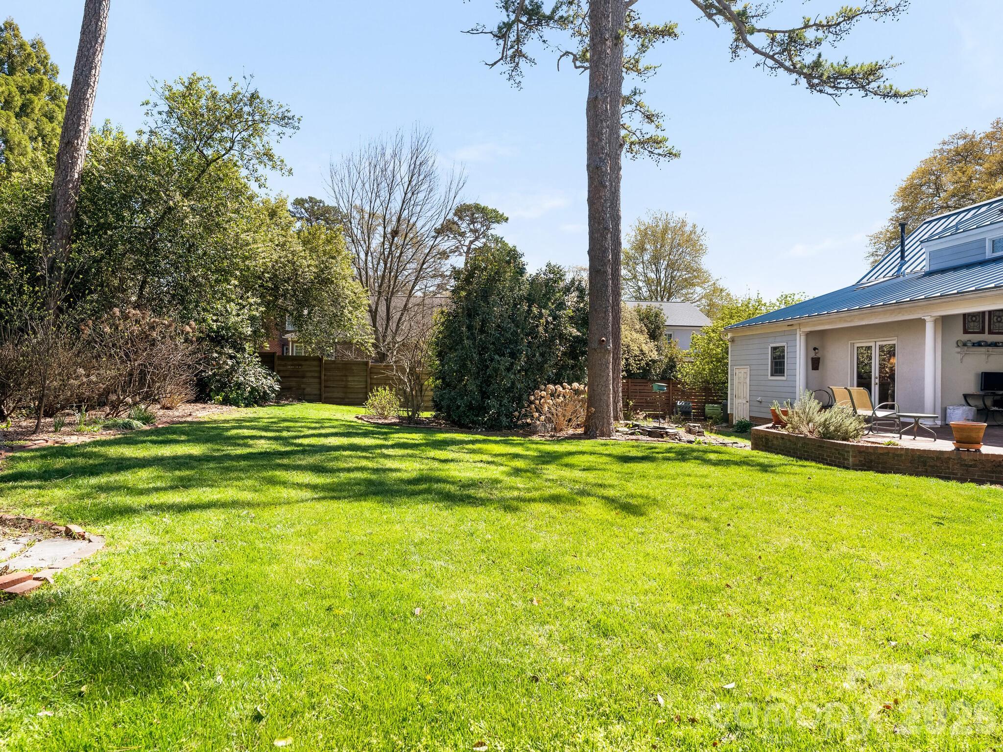 3021 Crosby Road Charlotte, NC 28211 - Photo 34 of 35 Gallery Image 34