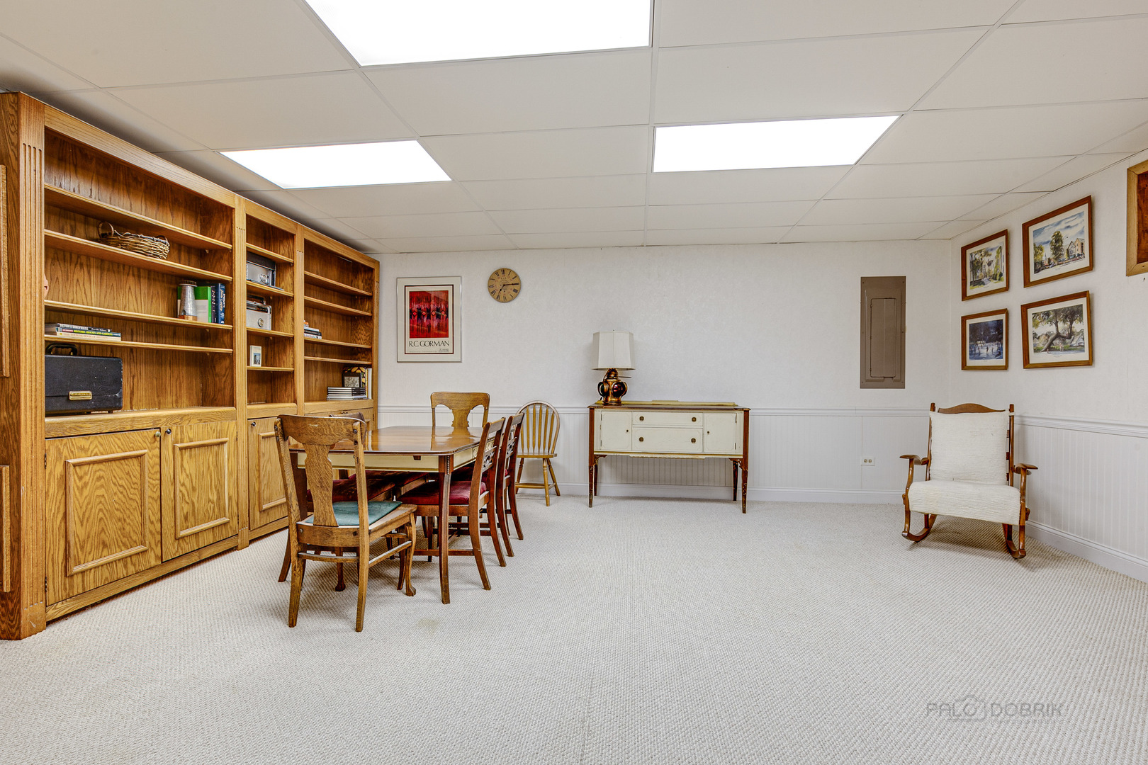 889 Willow Road Winnetka, IL 60093 - Photo 21 of 28 a dining room with furniture and window