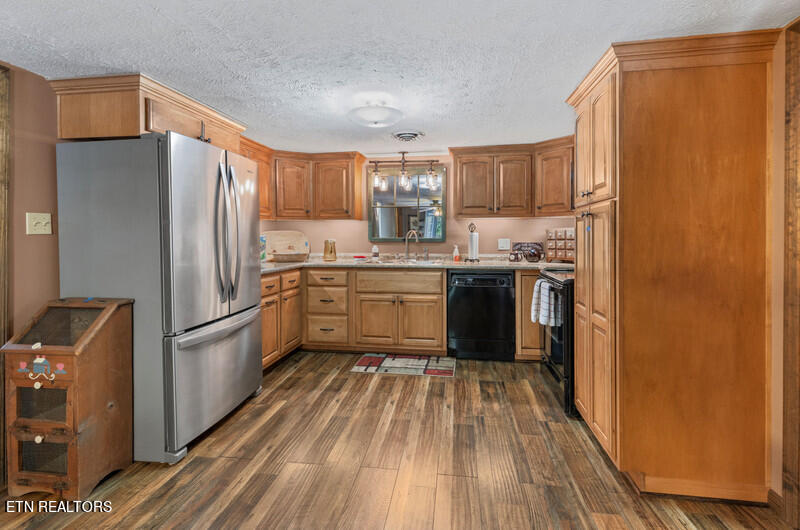 174 Highland Springs Road Rutledge, TN 37861 - Photo 11 of 59 10