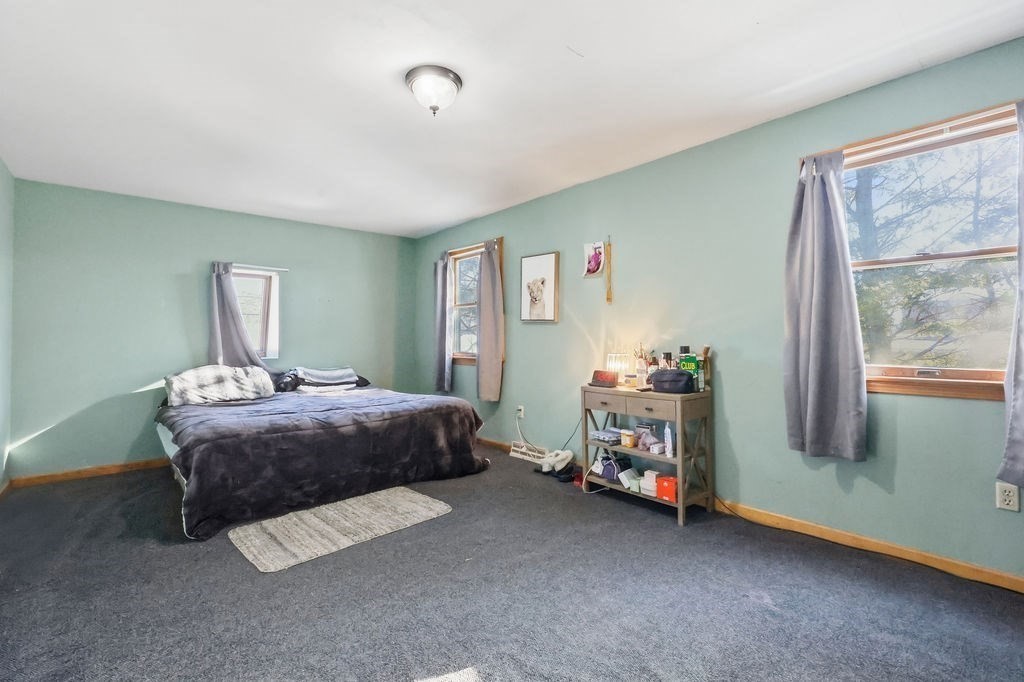 108 Barre Street Springfield, MA 01119 - Photo 12 of 23
