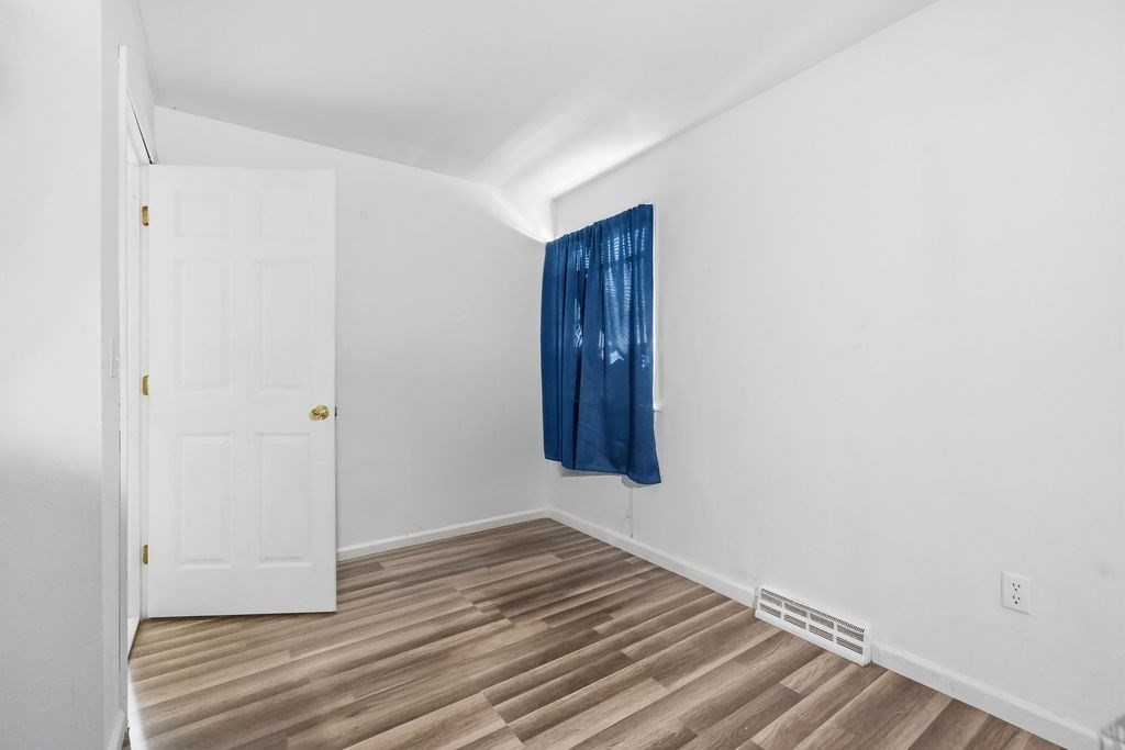 108 Barre Street Springfield, MA 01119 - Photo 20 of 23