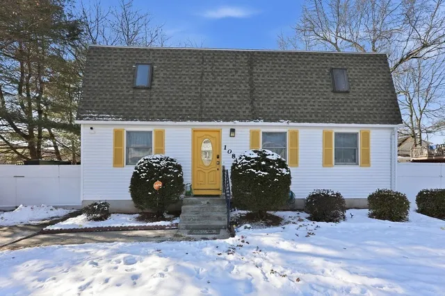 $345,000 | 108 Barre Street, Springfield, MA 01119