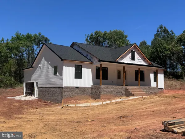 $449,900 | 16061 Jefferson Highway, Bumpass, VA 23024