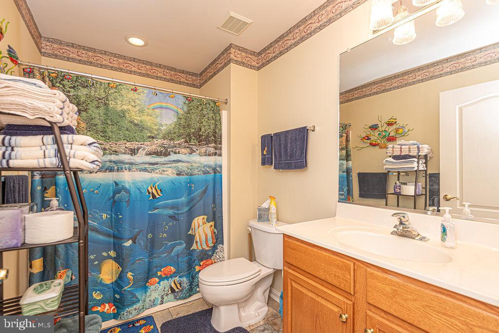 7 Long Point Court Ocean Pines, MD 21811 - Photo 47 of 53 Hall bath on 2nd level with tub shower