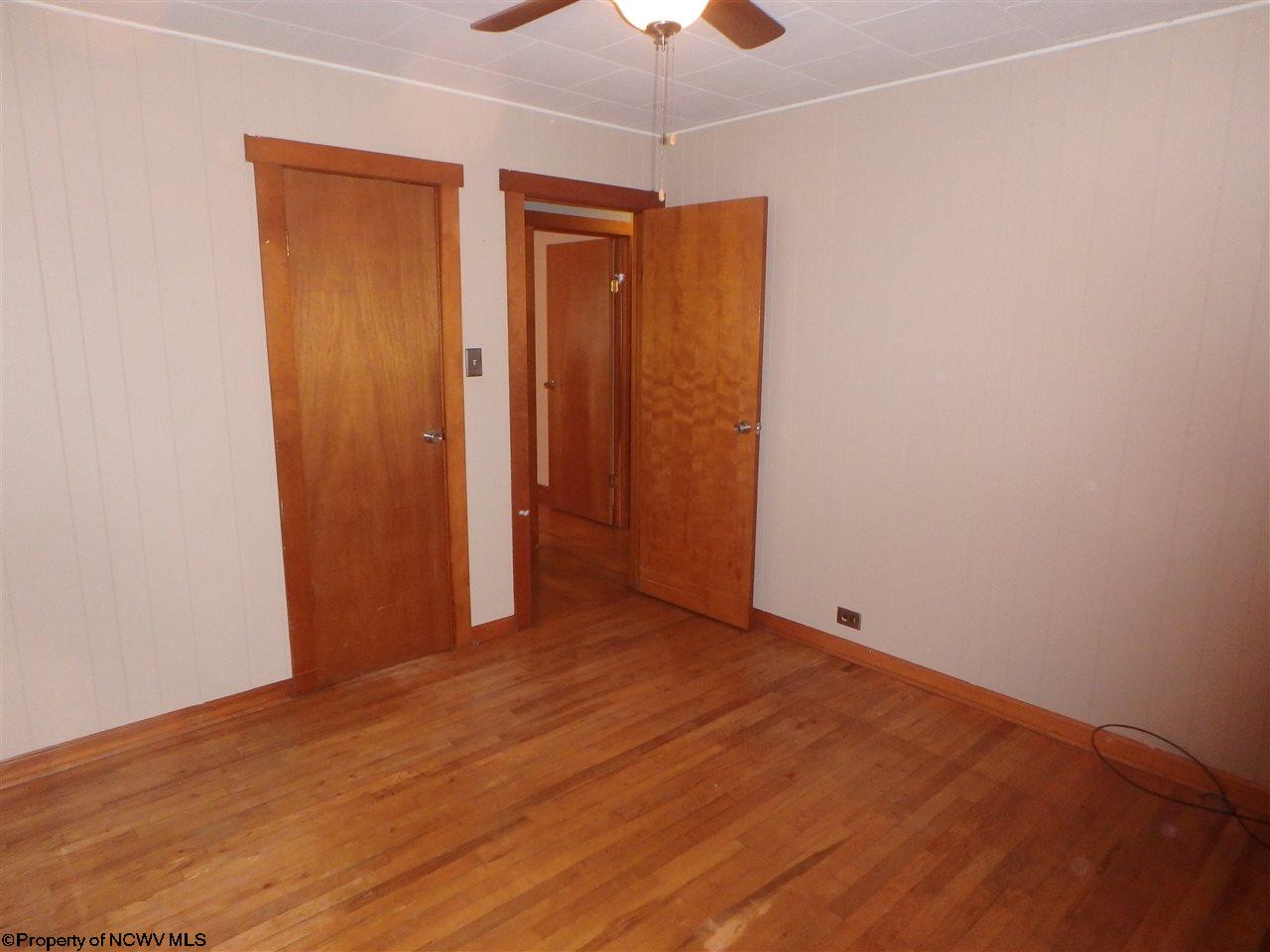 457 Mods Run Road Mannington, WV 26582 - Photo 8 of 11 Gallery Image 8