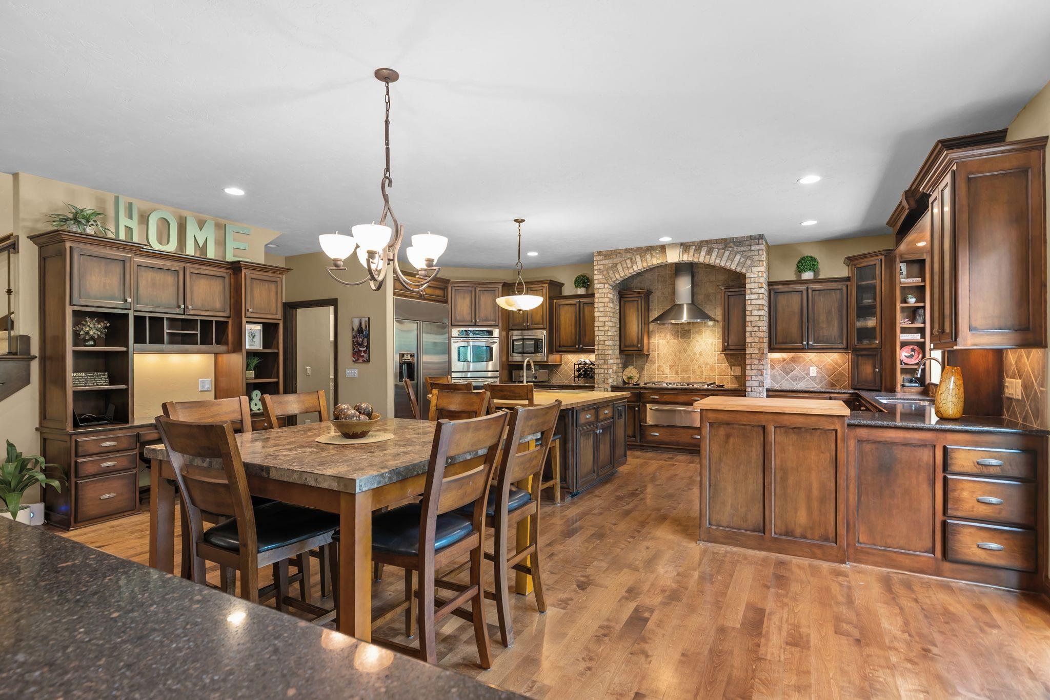 417 Hidden Ridges Way Combined Locks, WI 54113 - Photo 11 of 67 Gallery Image 11