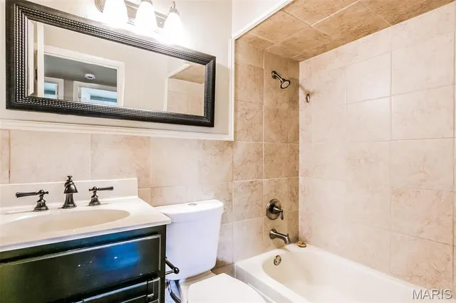 $1,695 | 4428 Green Valley Drive, Arnold, MO 63010