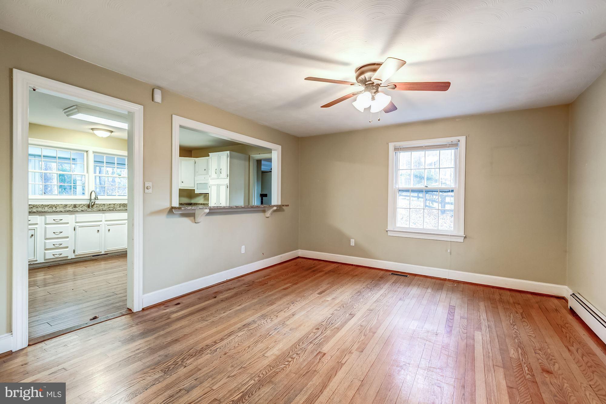 9267 Patrick Street Upperville, VA 20184 - Photo 19 of 43 Dining room with pass through to kitchen