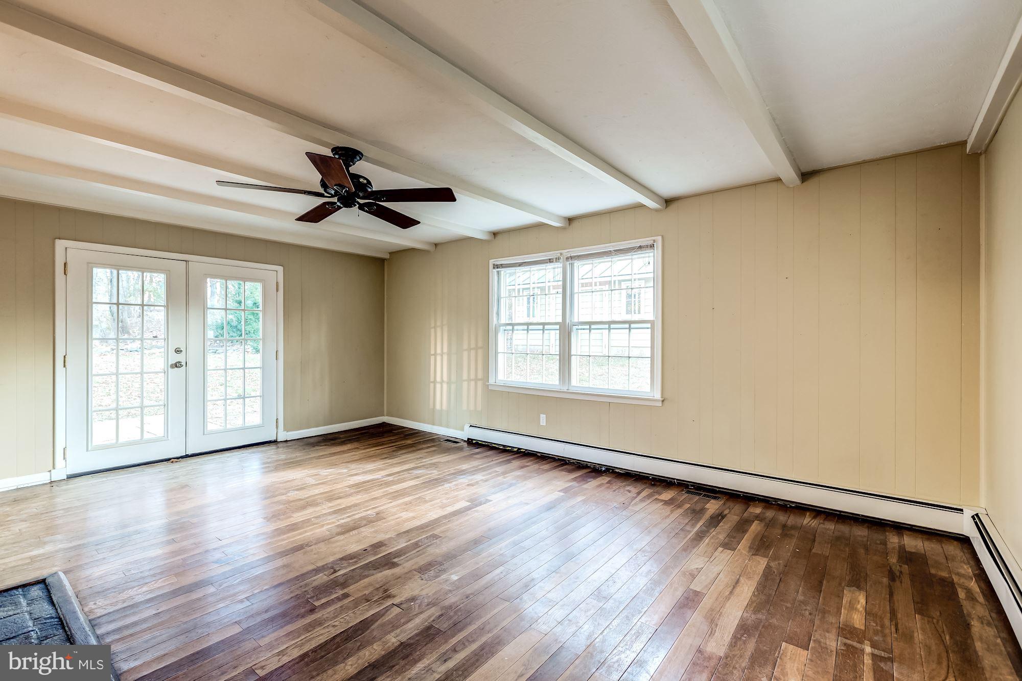 9267 Patrick Street Upperville, VA 20184 - Photo 28 of 43 Family room