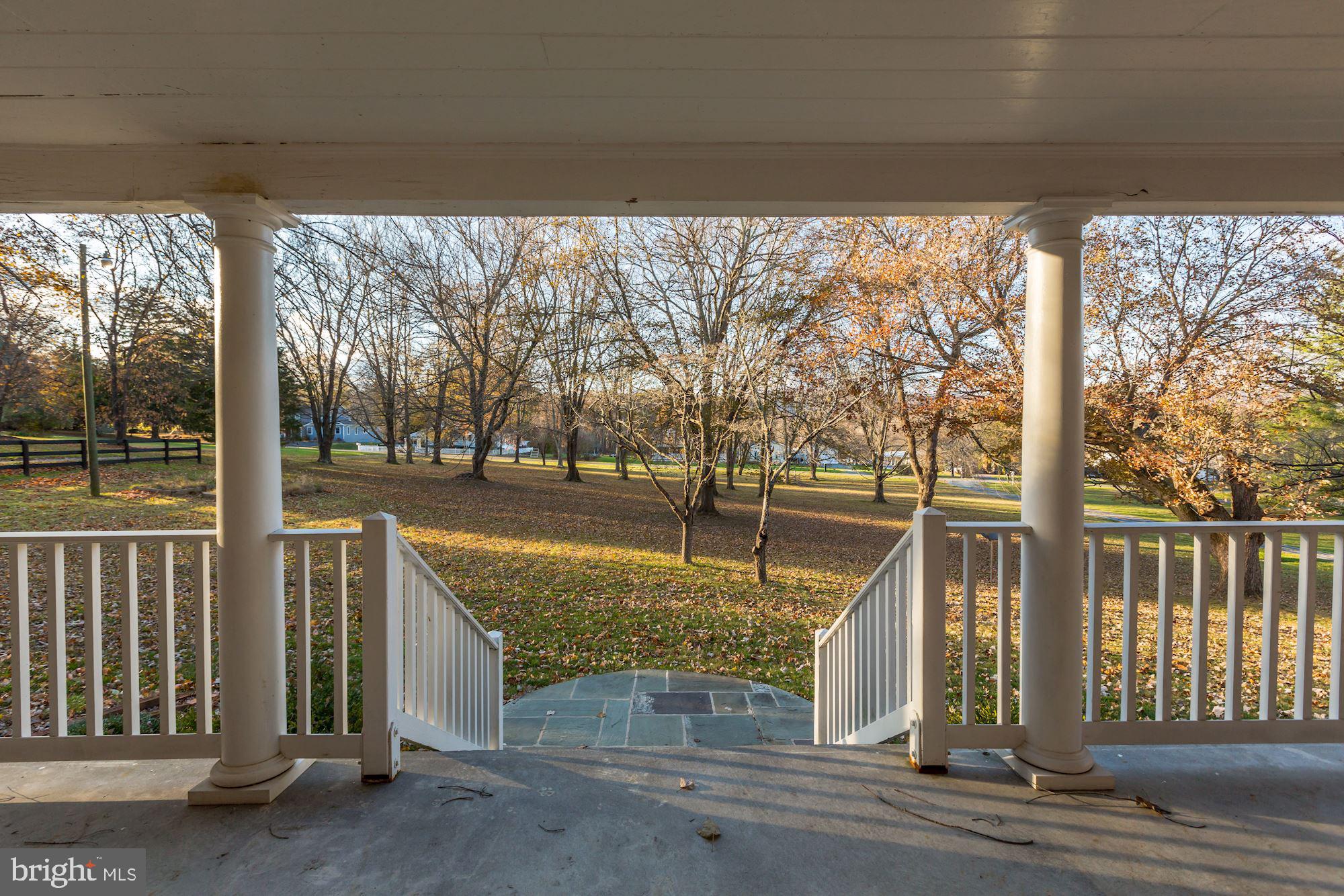 9267 Patrick Street Upperville, VA 20184 - Photo 7 of 43 Charming front porch