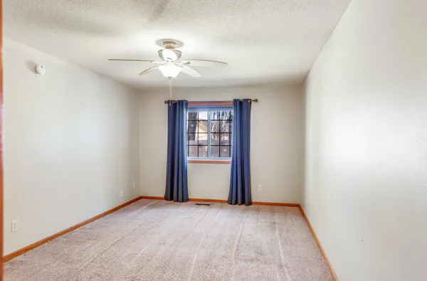 $250,000 | 7969 Center Street, Clear Lake, MN 55319