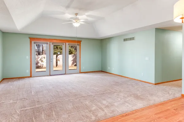 $250,000 | 7969 Center Street, Clear Lake, MN 55319