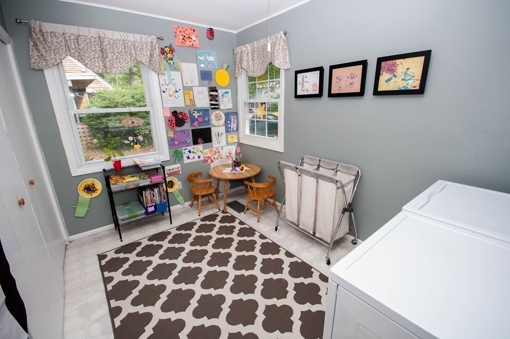 9 Curtis Road Natick, MA 01760 - Photo 15 of 20 Gallery Image 15