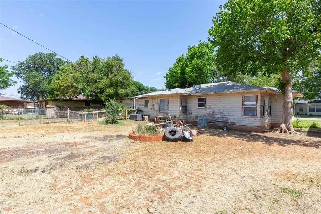 1407 Herring Street Merkel, TX 79536 - Photo 24 of 25