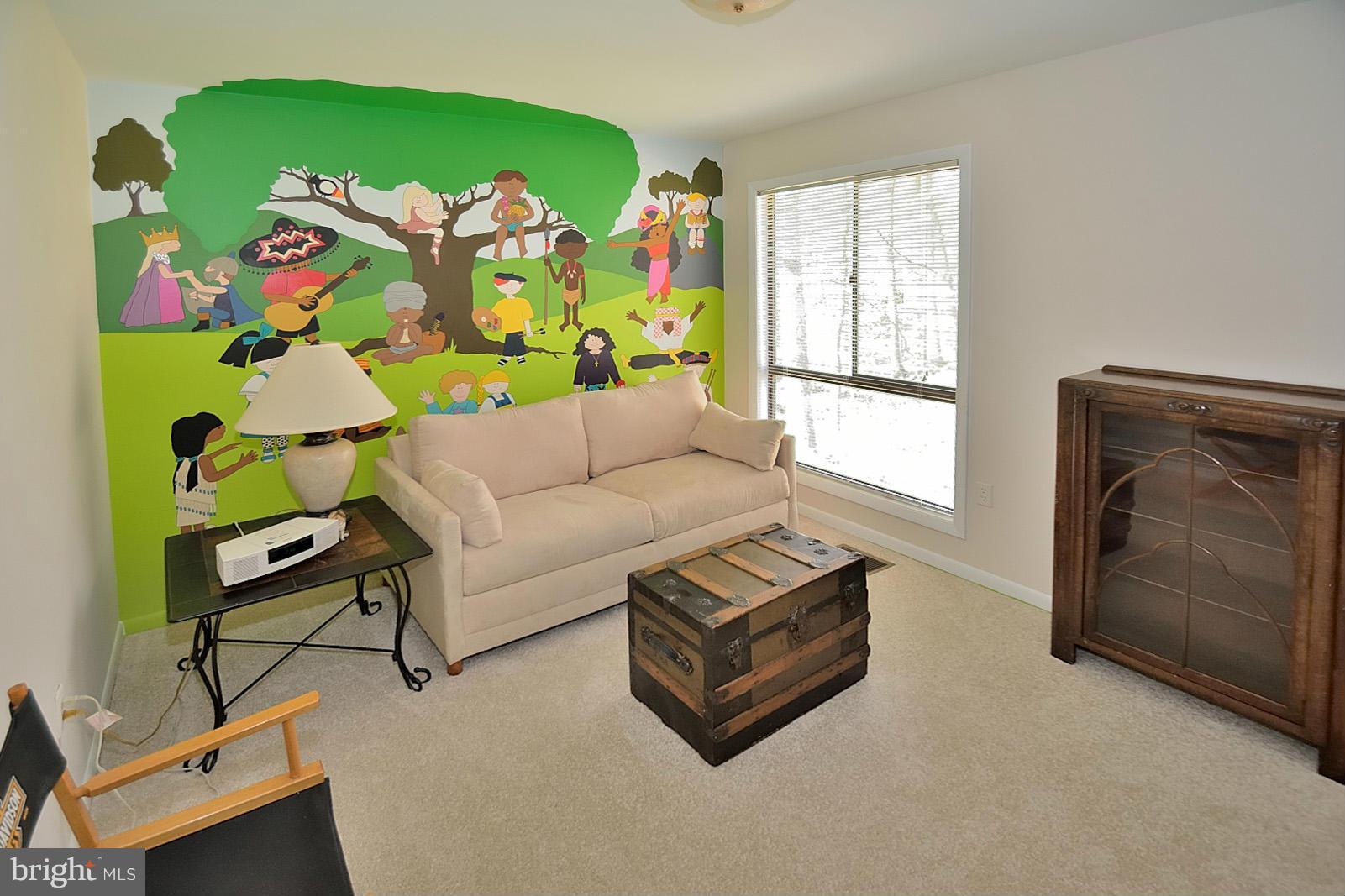 1427 Aldenham Lane Reston, VA 20190 - Photo 20 of 28 Bedroom