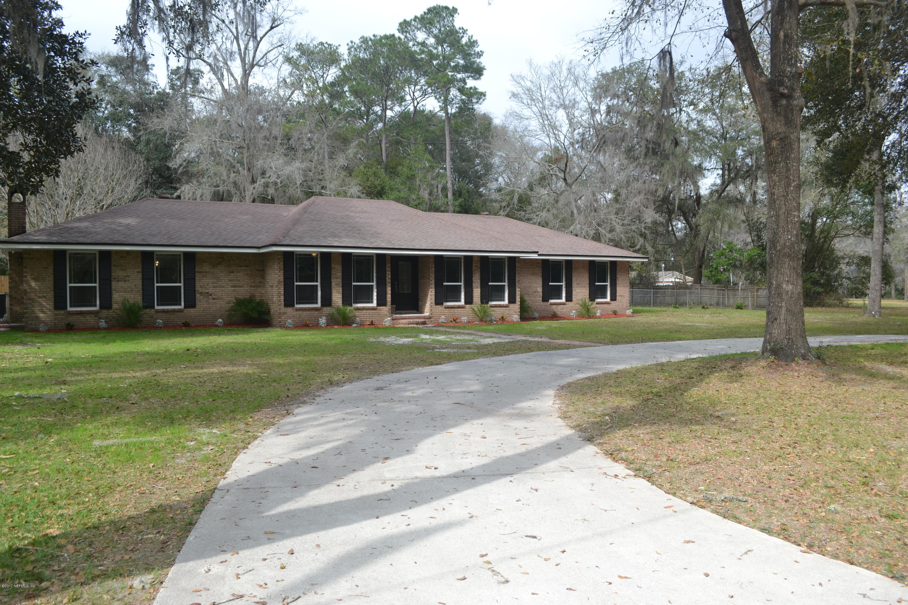 9204 Cary Barber Road Macclenny, FL 32063 - Photo 3 of 26 DSC_0768