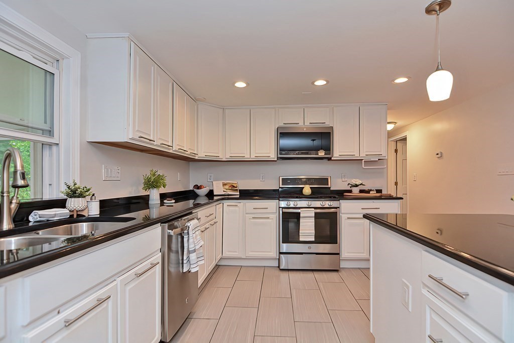 16 Judge Road Lynn, MA 01904 - Photo 13 of 42 Gallery Image 13