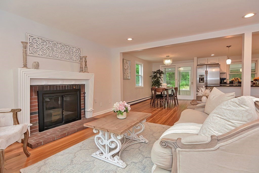 16 Judge Road Lynn, MA 01904 - Photo 8 of 42 Gallery Image 8