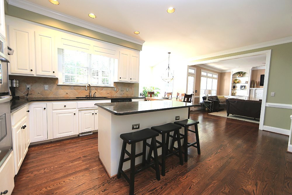9101 Tealby Place Raleigh, NC 27615 - Photo 13 of 30 Kitchen