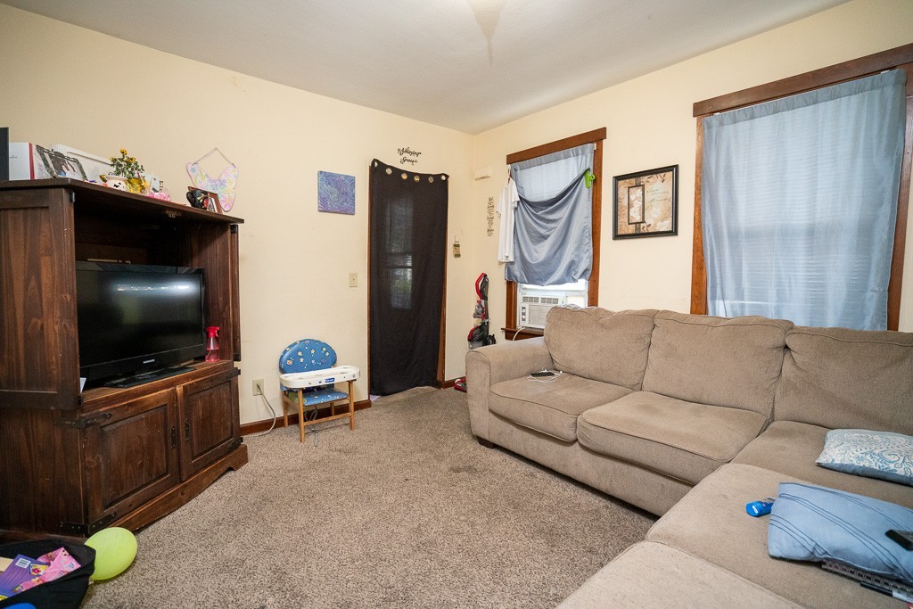 195-197 Orange Street Springfield, MA 01108 - Photo 27 of 34