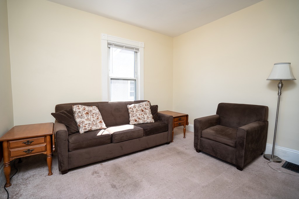 195-197 Orange Street Springfield, MA 01108 - Photo 6 of 34