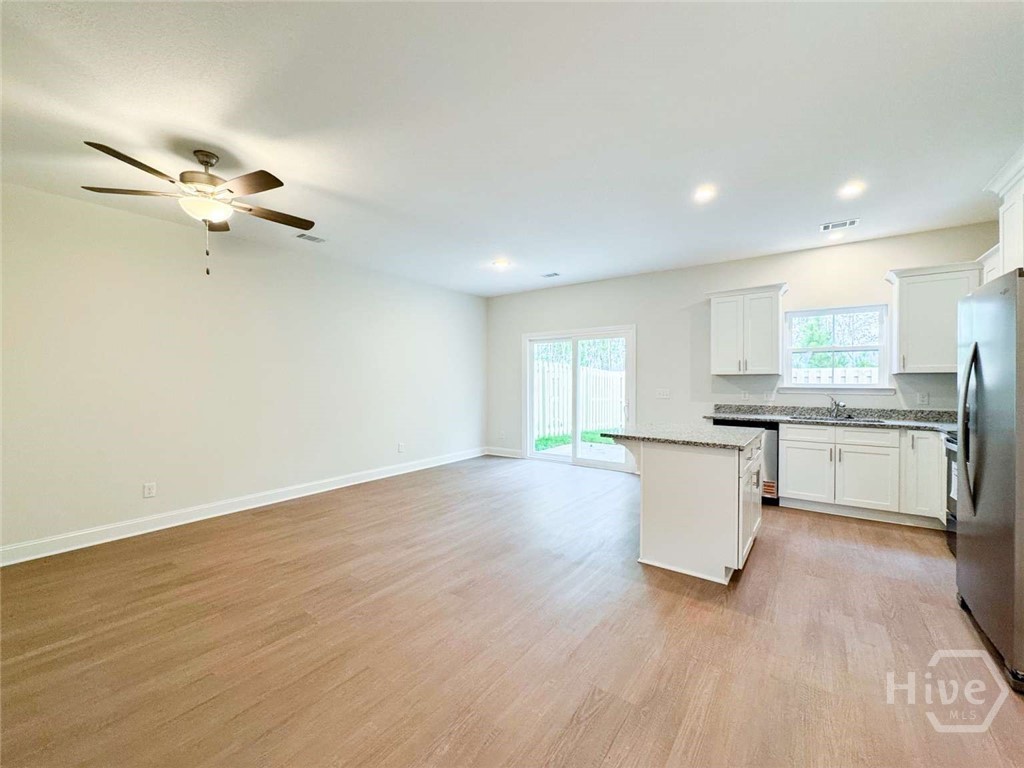 87 Heirloom Road Hinesville, GA 31313 - Photo 3 of 24