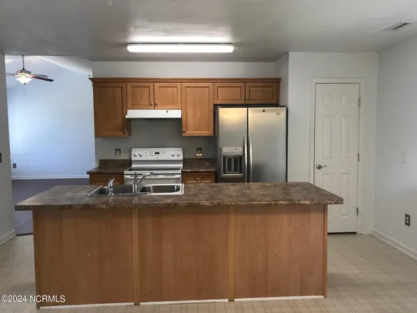 $1,795 | 1794 Liz Lane Northeast, Leland, NC 28451